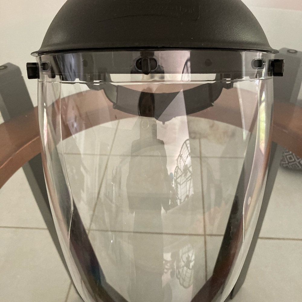 Splash Goggles and Clear DXL Faceshield - Picture 2 of 6